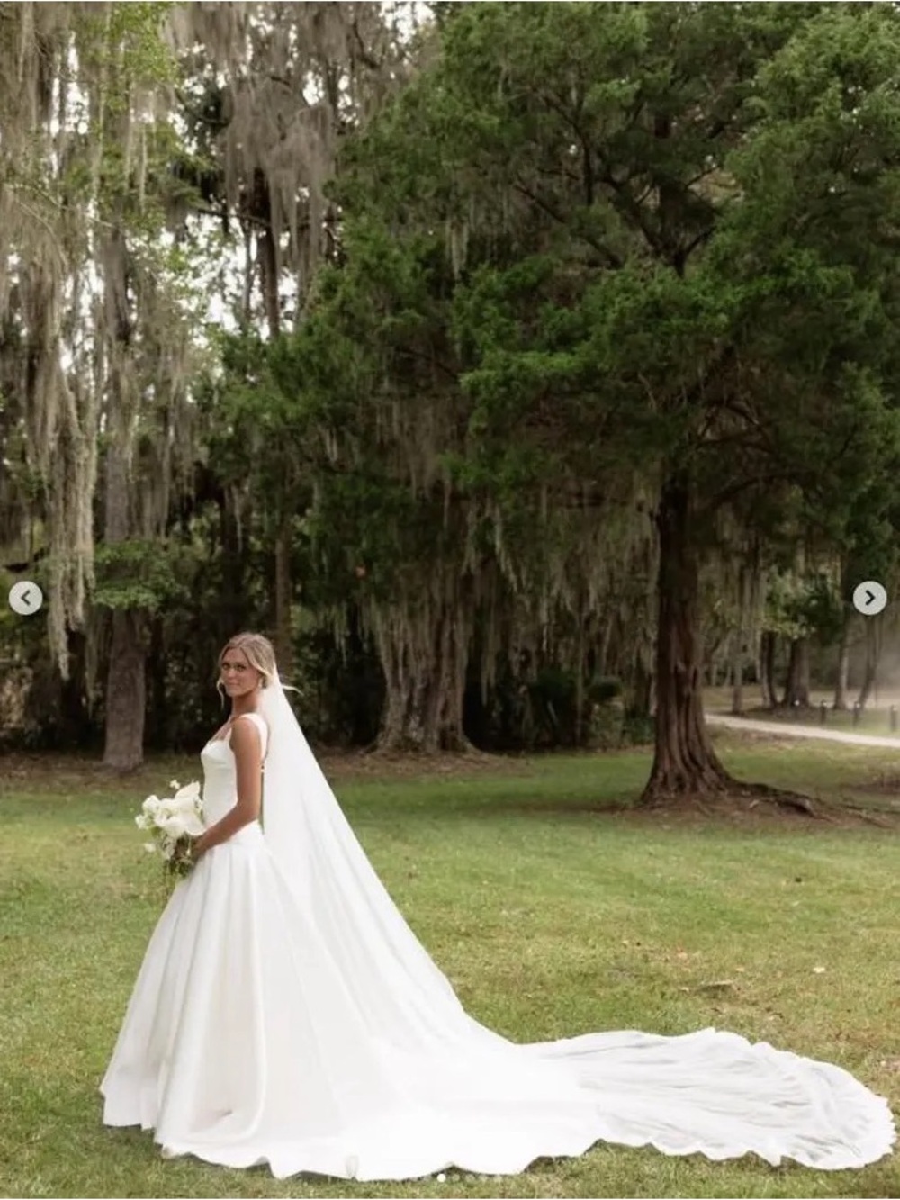 Cathedral length veil 
Ivory